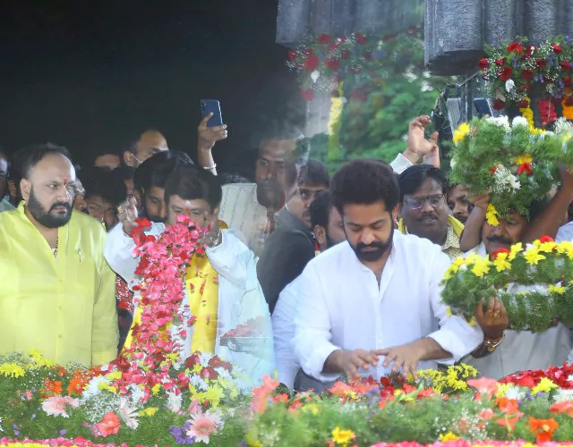 Balakrishna And Jr NTR Visited NTR Ghat